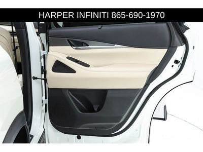 2023 INFINITI QX60 LUXE