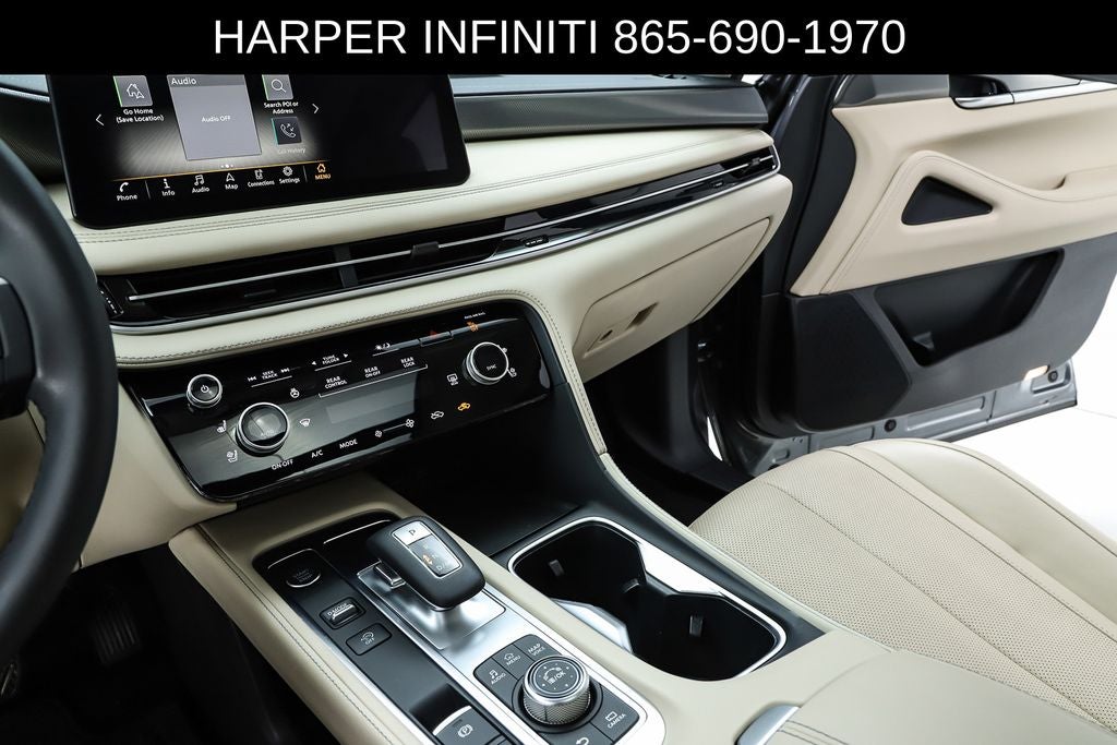 2023 INFINITI QX60 LUXE