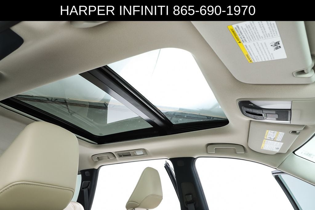 2023 INFINITI QX60 LUXE