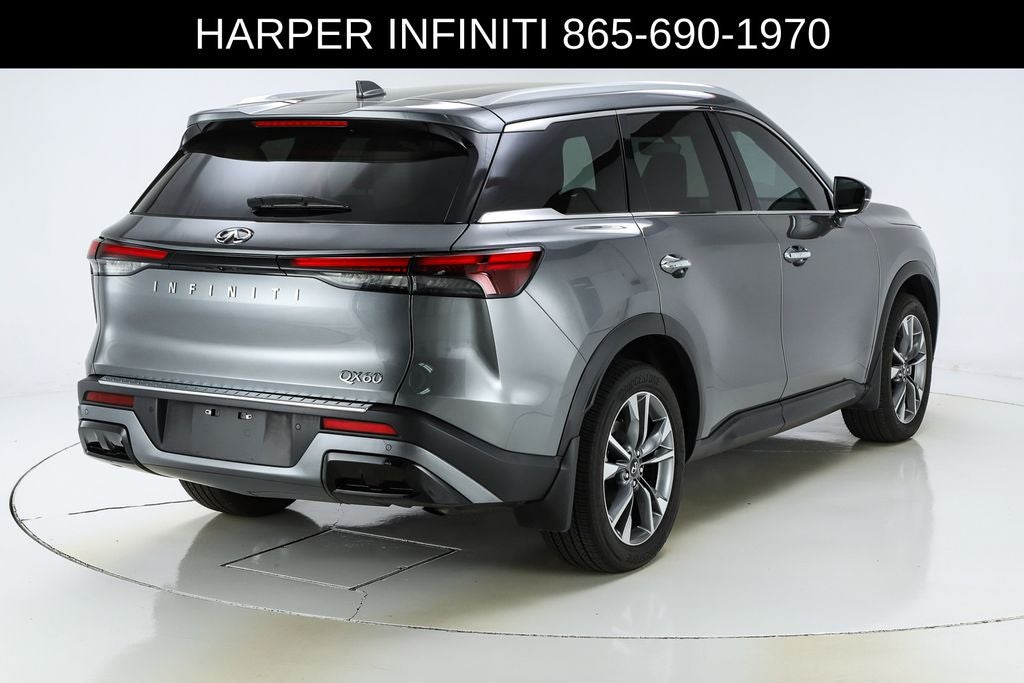 2023 INFINITI QX60 LUXE
