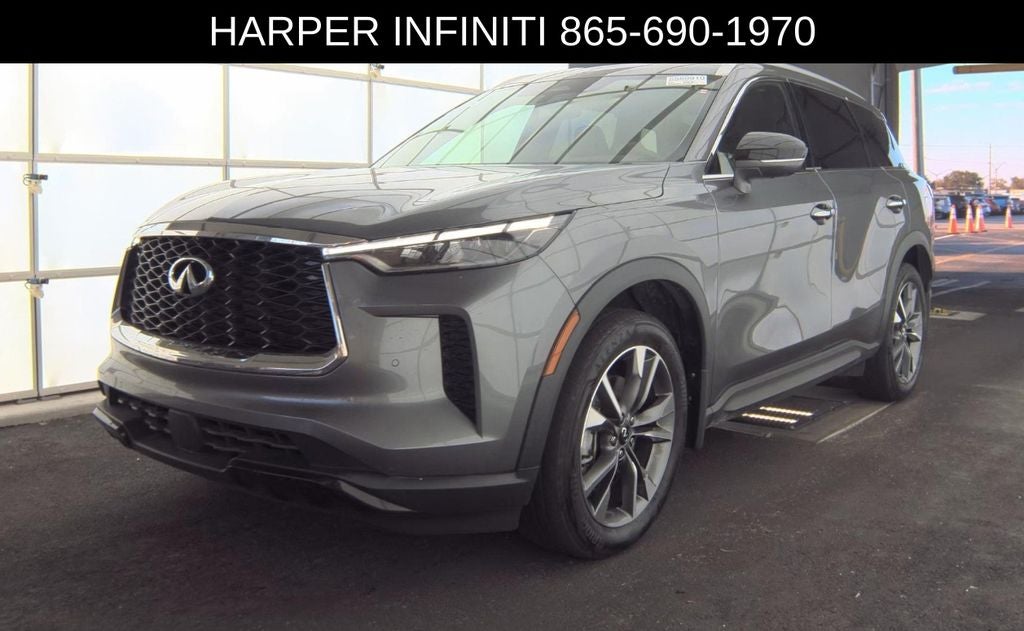 2023 INFINITI QX60 LUXE
