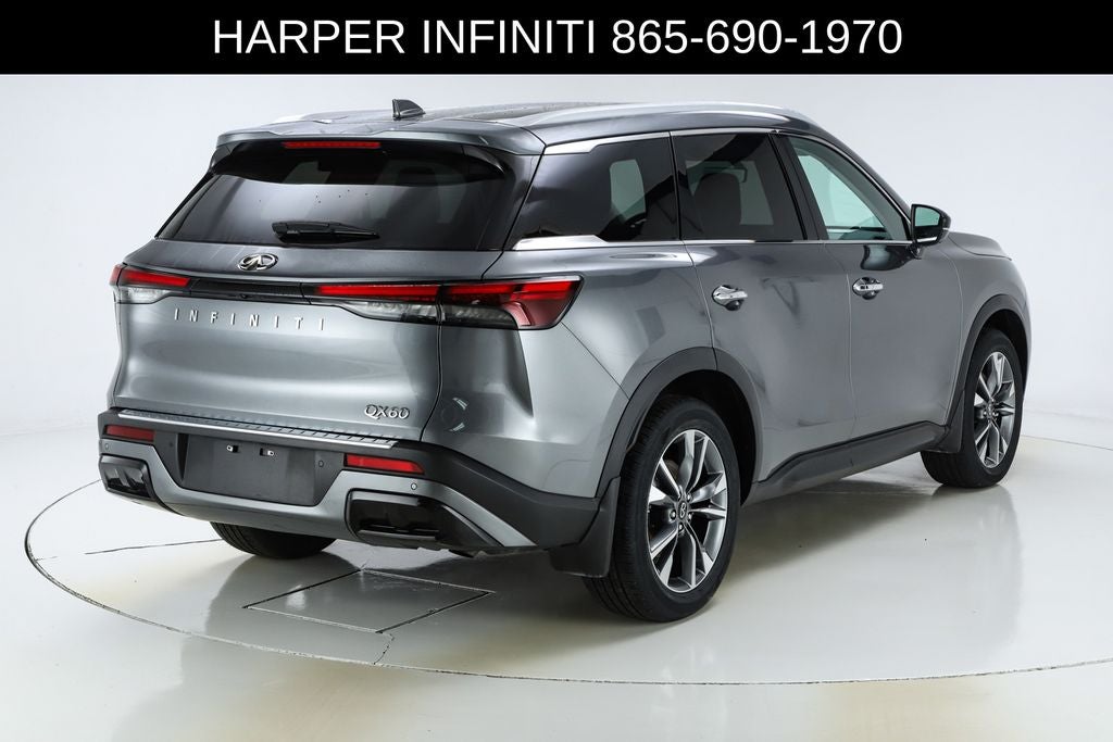2023 INFINITI QX60 LUXE