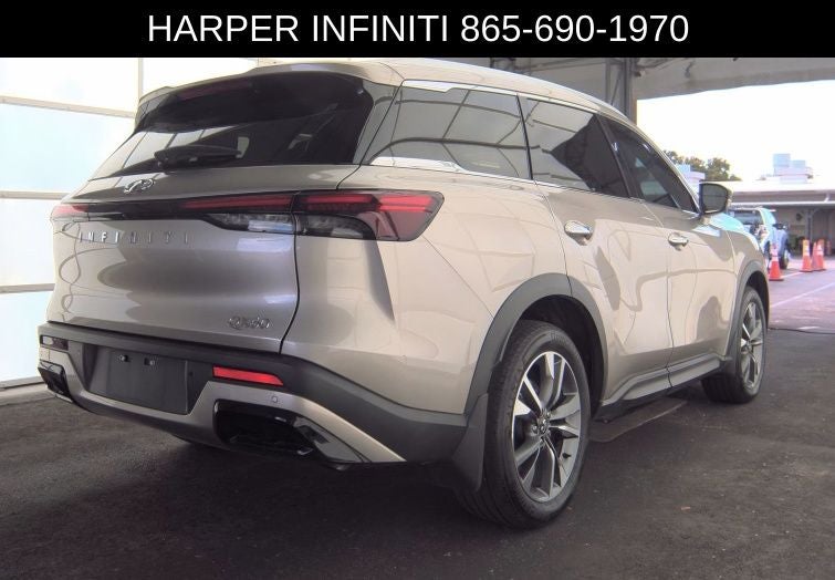 2024 INFINITI QX60 LUXE