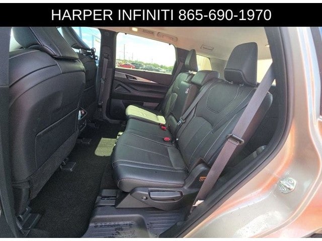 2024 INFINITI QX60 LUXE