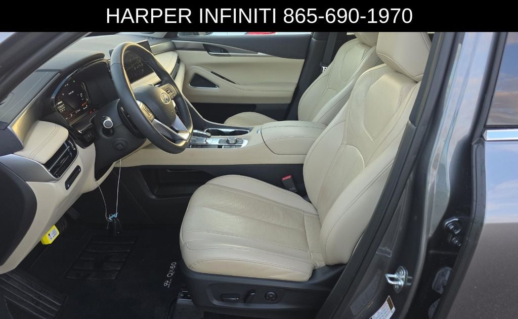 2023 INFINITI QX60 LUXE