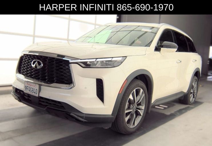 2023 INFINITI QX60 LUXE