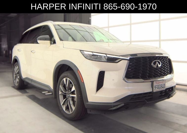 2023 INFINITI QX60 LUXE