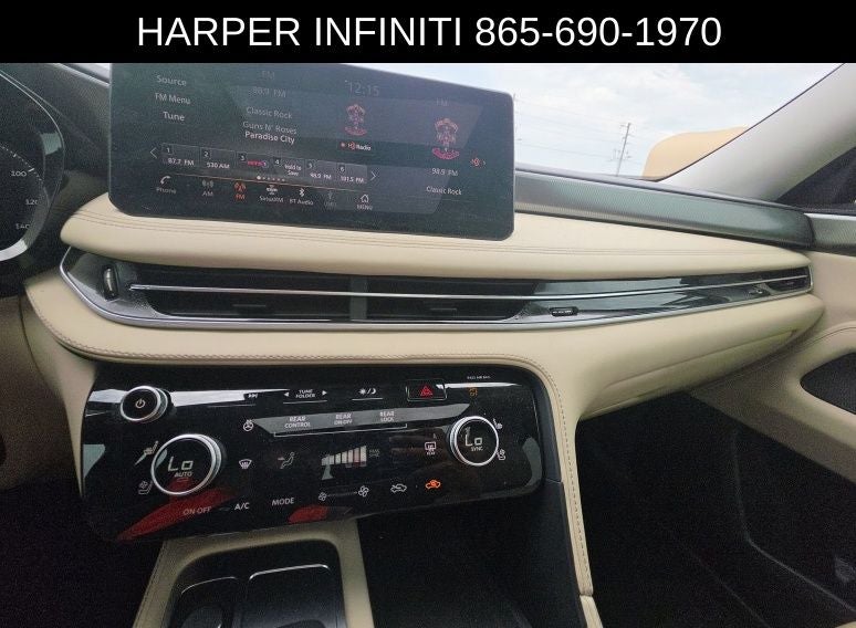 2023 INFINITI QX60 LUXE