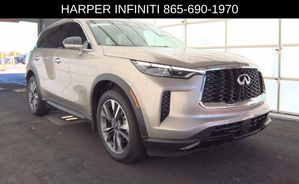 2024 INFINITI QX60 LUXE