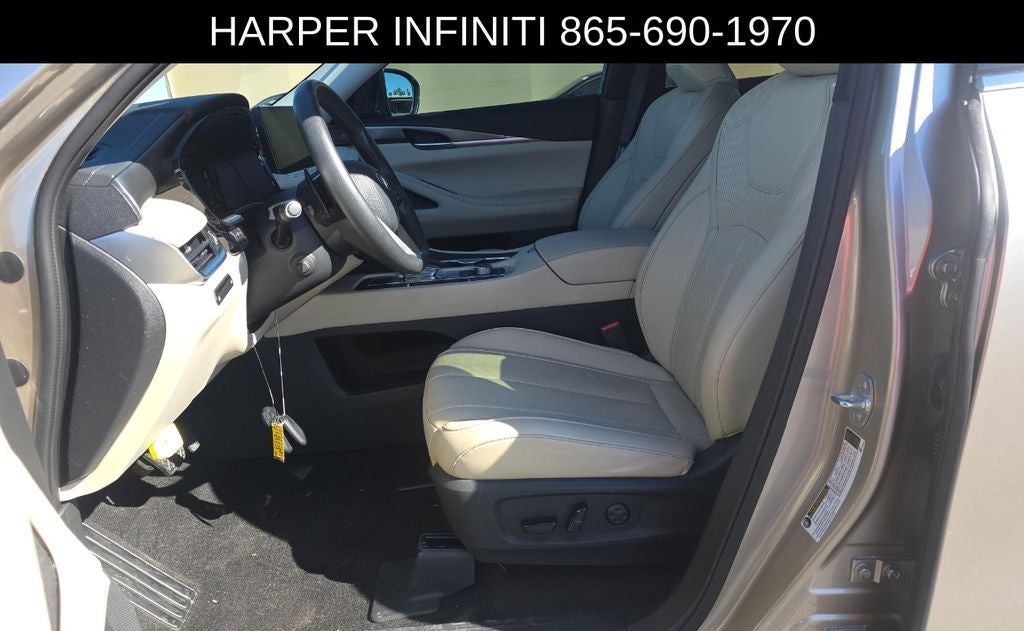 2024 INFINITI QX60 LUXE