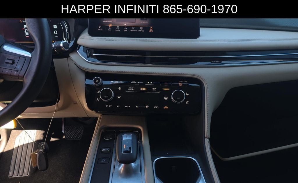 2024 INFINITI QX60 LUXE