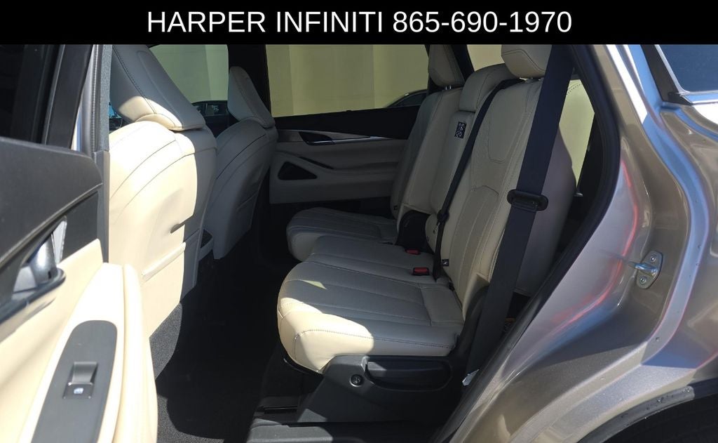 2024 INFINITI QX60 LUXE