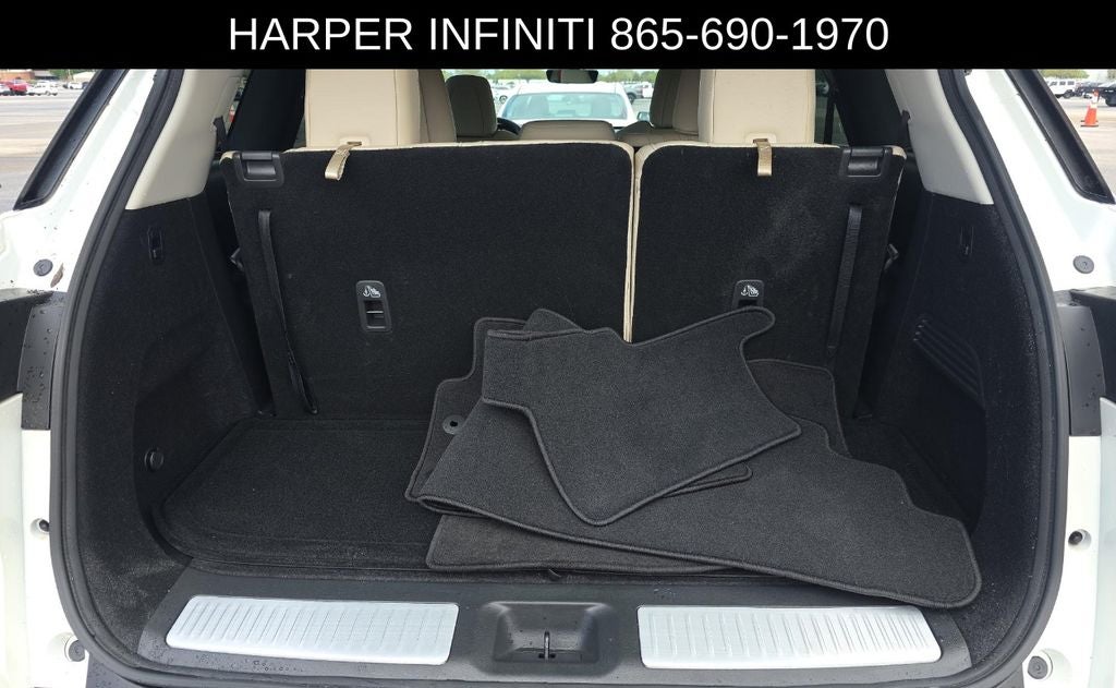 2023 INFINITI QX60 LUXE