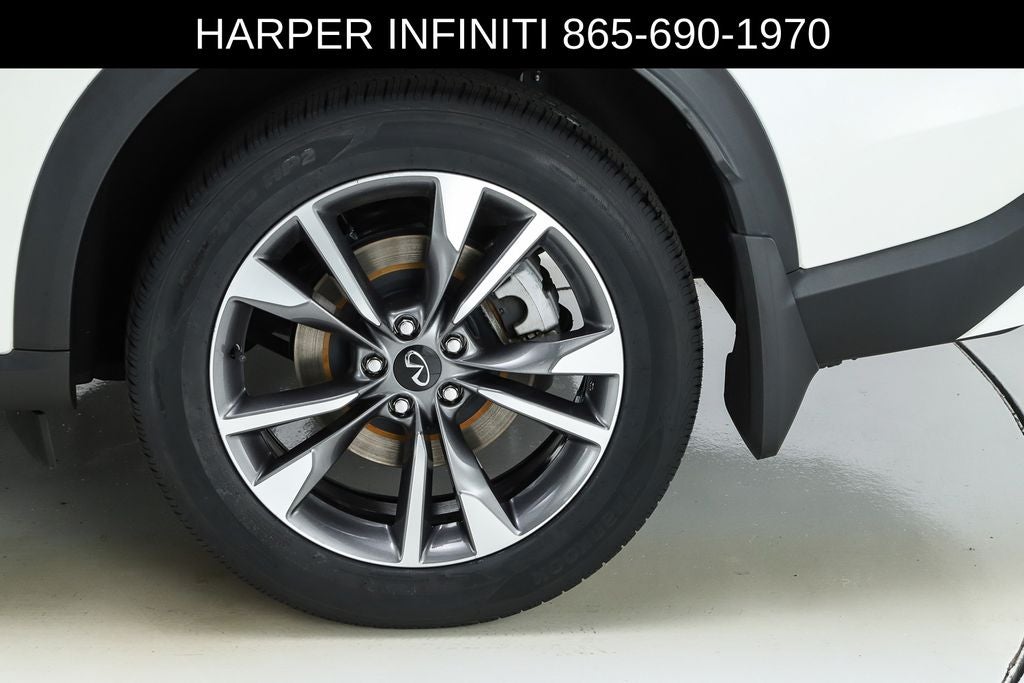 2023 INFINITI QX60 LUXE
