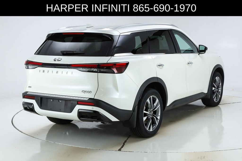 2023 INFINITI QX60 LUXE