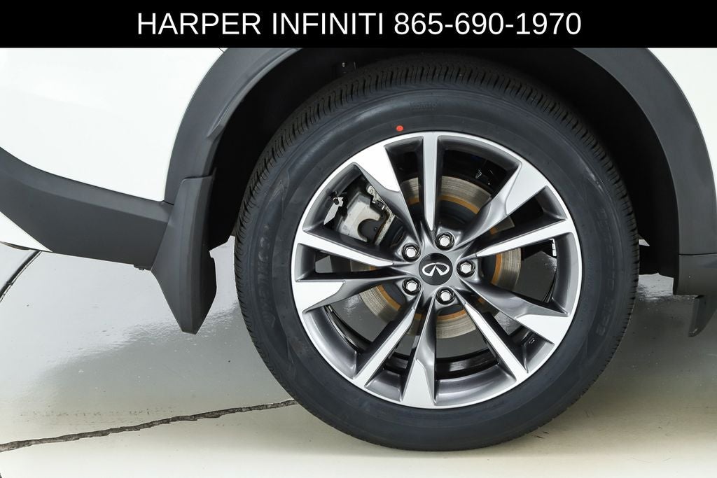 2023 INFINITI QX60 LUXE