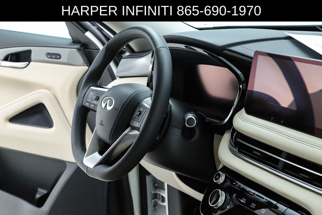 2023 INFINITI QX60 LUXE