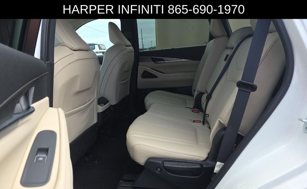 2023 INFINITI QX60 LUXE