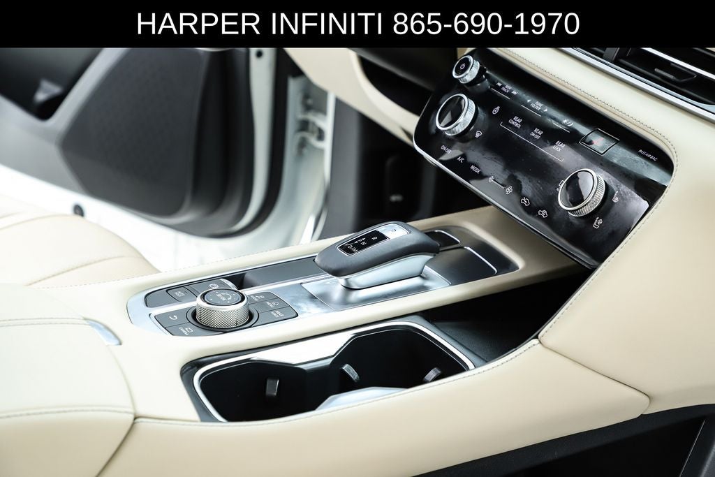 2023 INFINITI QX60 LUXE