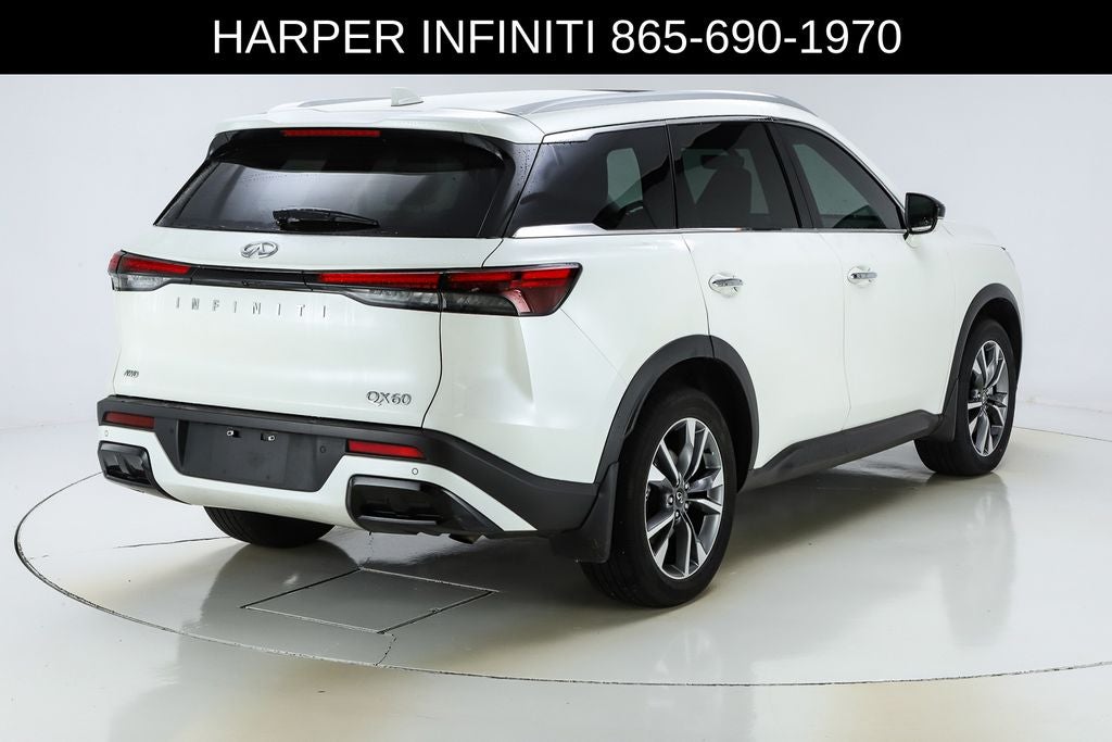 2023 INFINITI QX60 LUXE