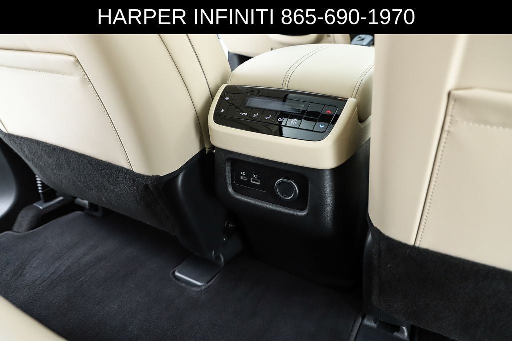 2023 INFINITI QX60 LUXE