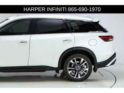 2023 INFINITI QX60 LUXE
