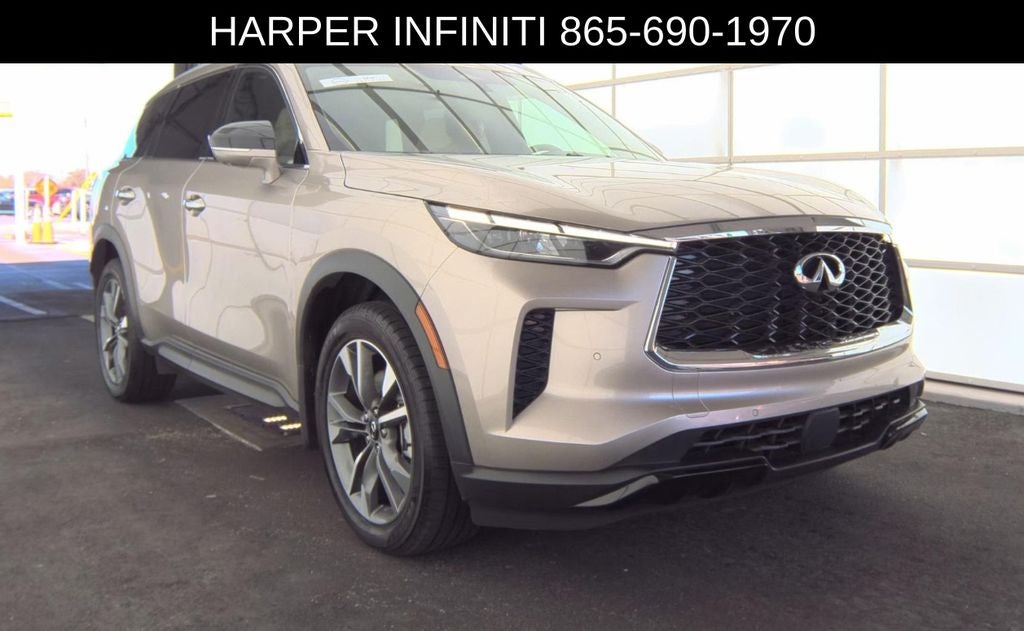 2023 INFINITI QX60 LUXE