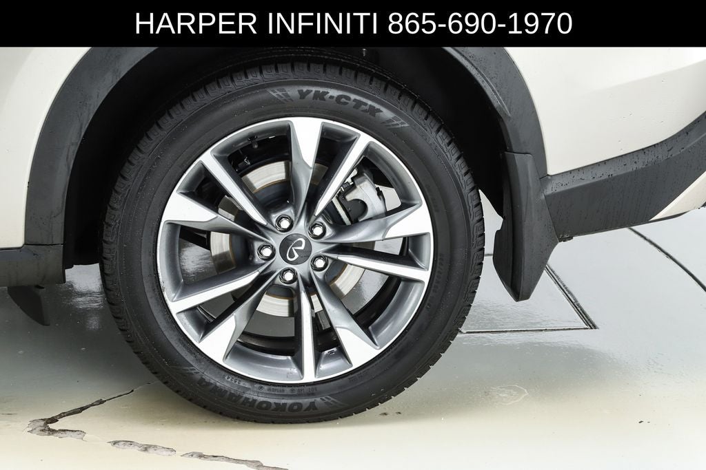 2023 INFINITI QX60 LUXE