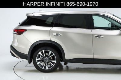 2023 INFINITI QX60 LUXE