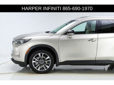2023 INFINITI QX60 LUXE