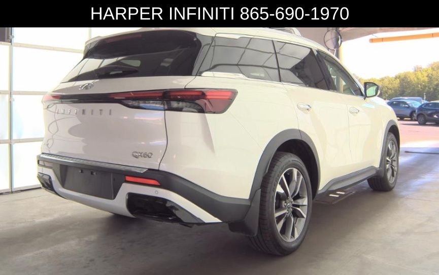 2023 INFINITI QX60 LUXE