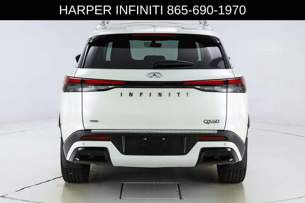 2023 INFINITI QX60 LUXE