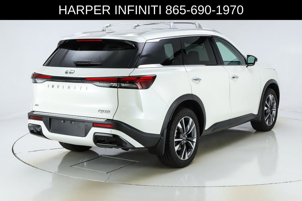 2023 INFINITI QX60 LUXE