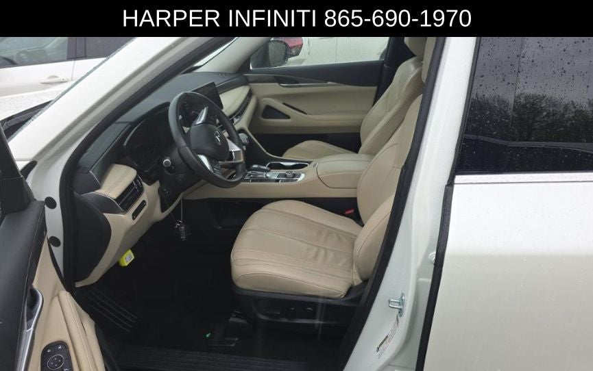 2023 INFINITI QX60 LUXE