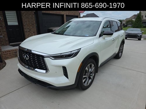 2023 INFINITI QX60 LUXE