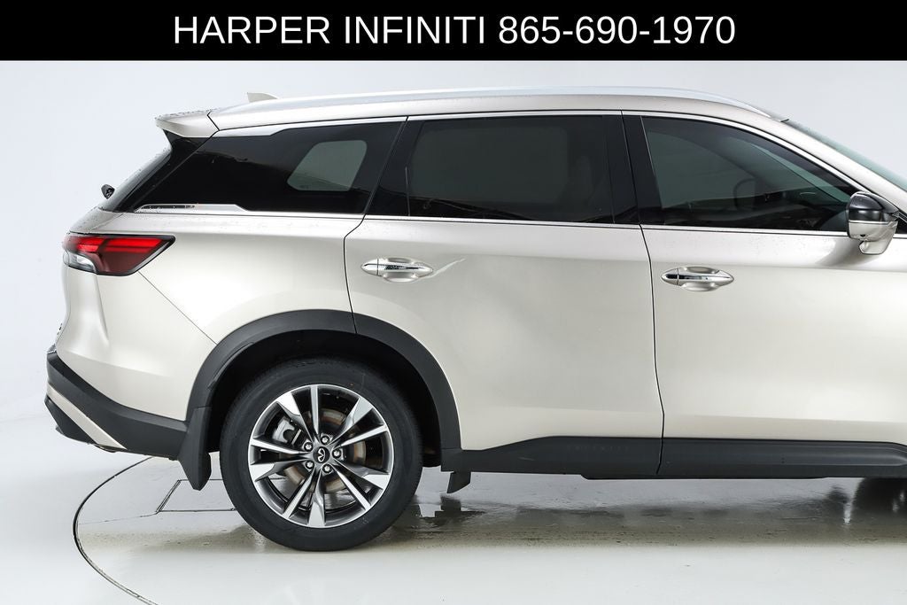 2023 INFINITI QX60 LUXE