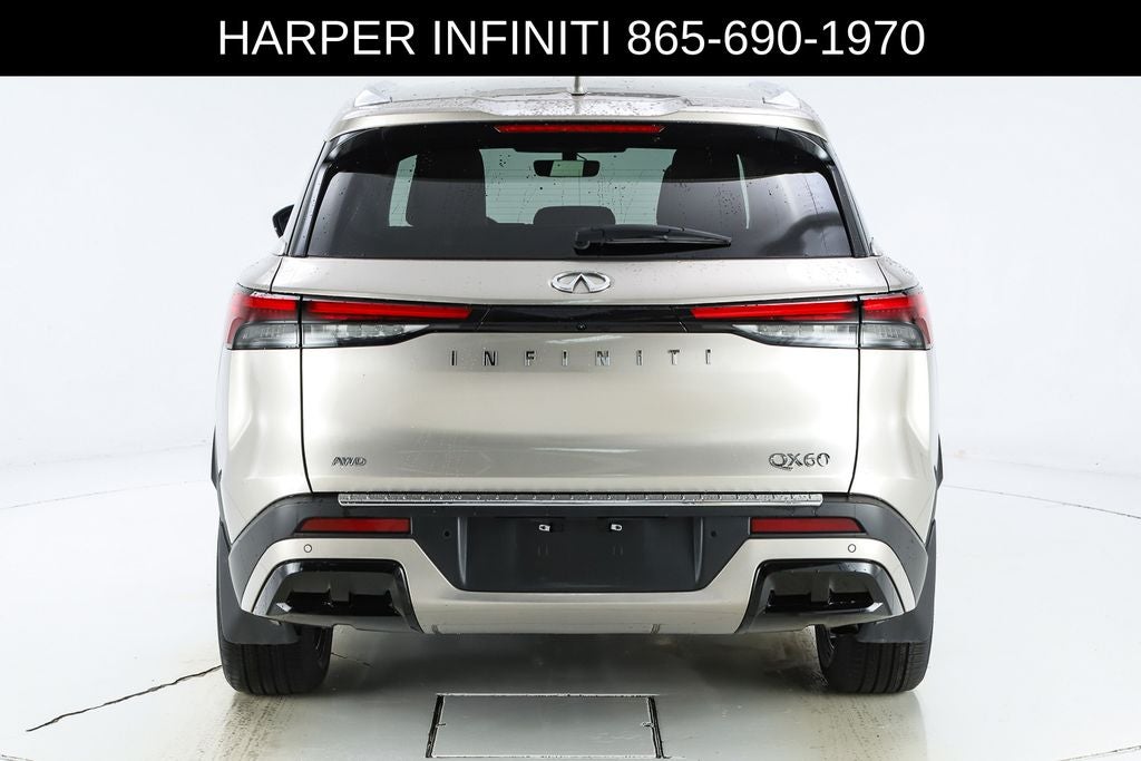 2023 INFINITI QX60 LUXE