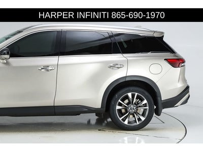 2023 INFINITI QX60 LUXE