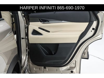 2023 INFINITI QX60 LUXE