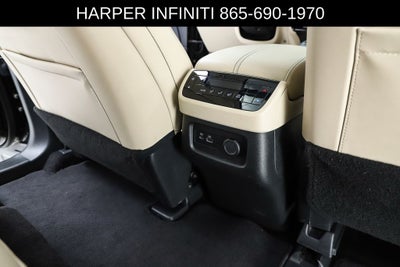 2023 INFINITI QX60 LUXE