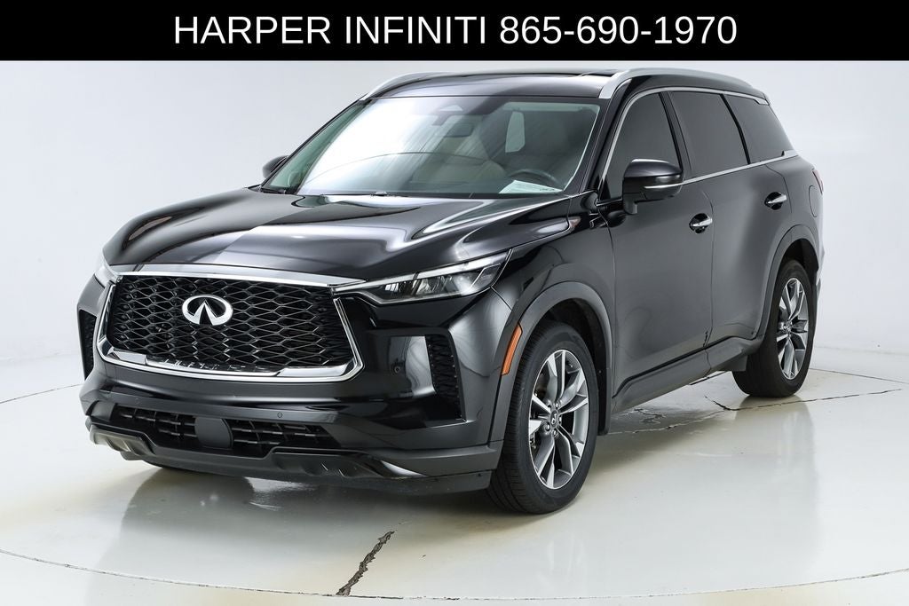 2023 INFINITI QX60 LUXE