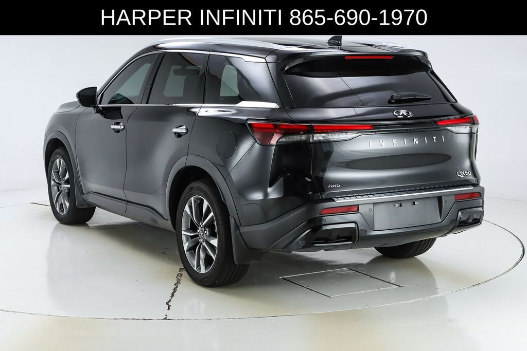 2023 INFINITI QX60 LUXE