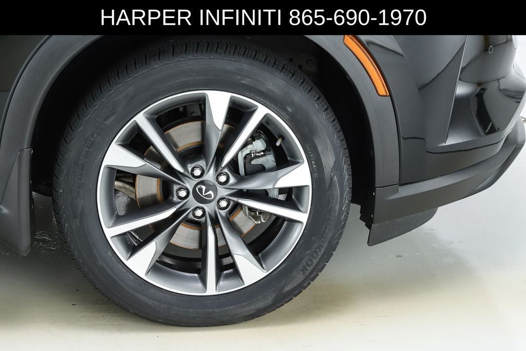 2023 INFINITI QX60 LUXE
