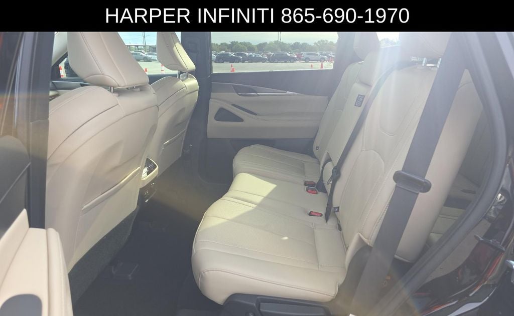 2023 INFINITI QX60 LUXE