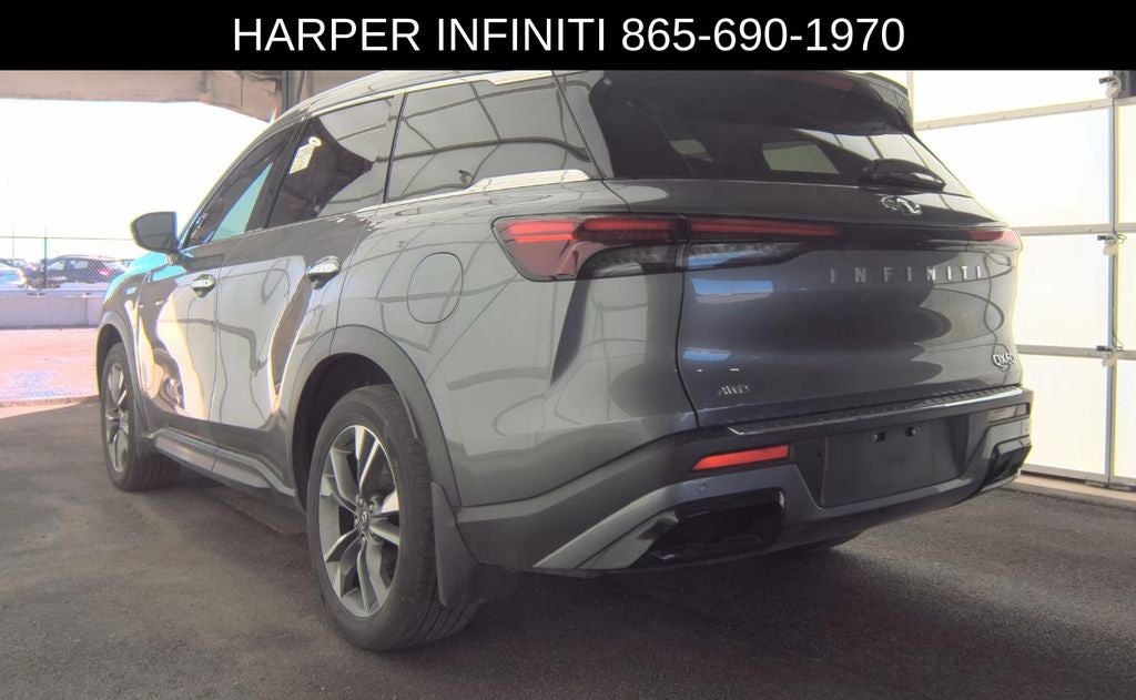 2023 INFINITI QX60 LUXE