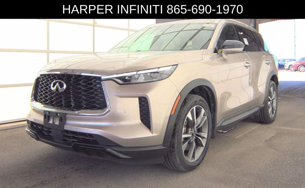 2023 INFINITI QX60 LUXE
