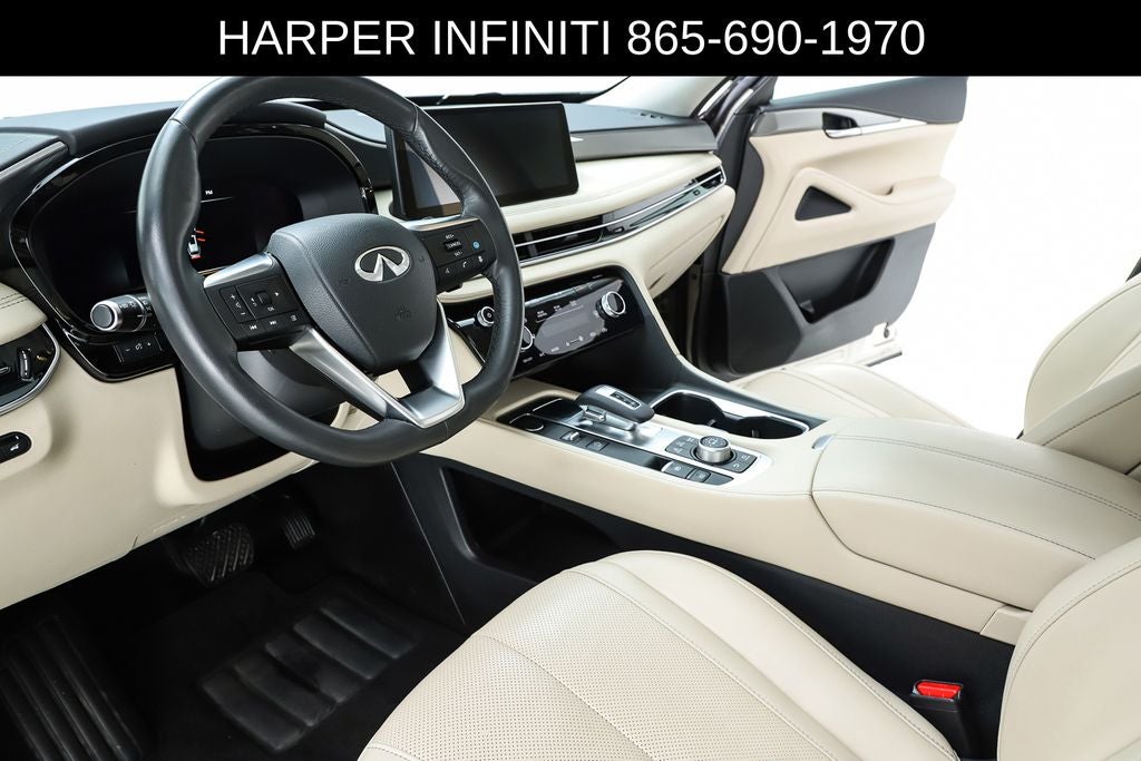 2023 INFINITI QX60 LUXE