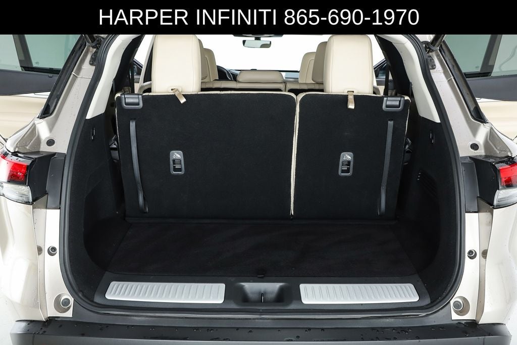 2023 INFINITI QX60 LUXE