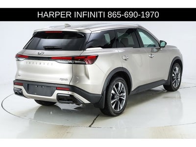 2023 INFINITI QX60 LUXE