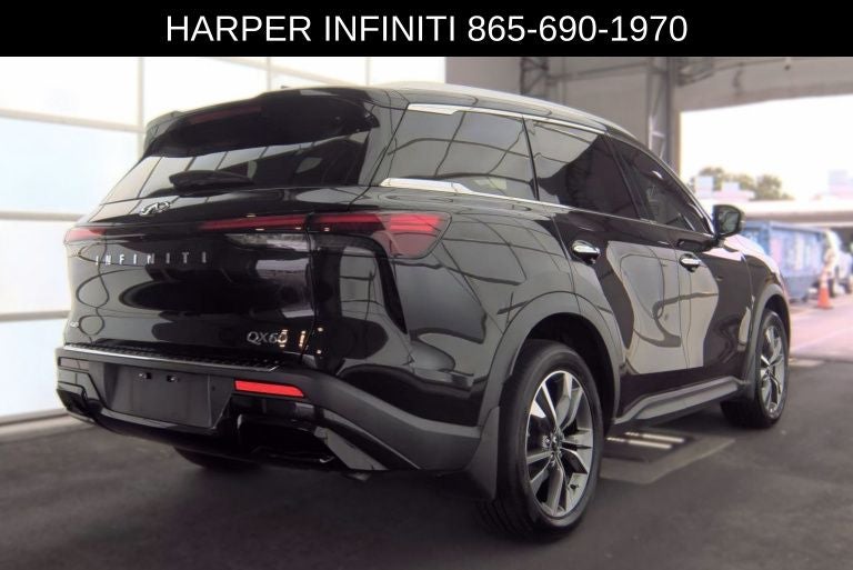 2023 INFINITI QX60 LUXE